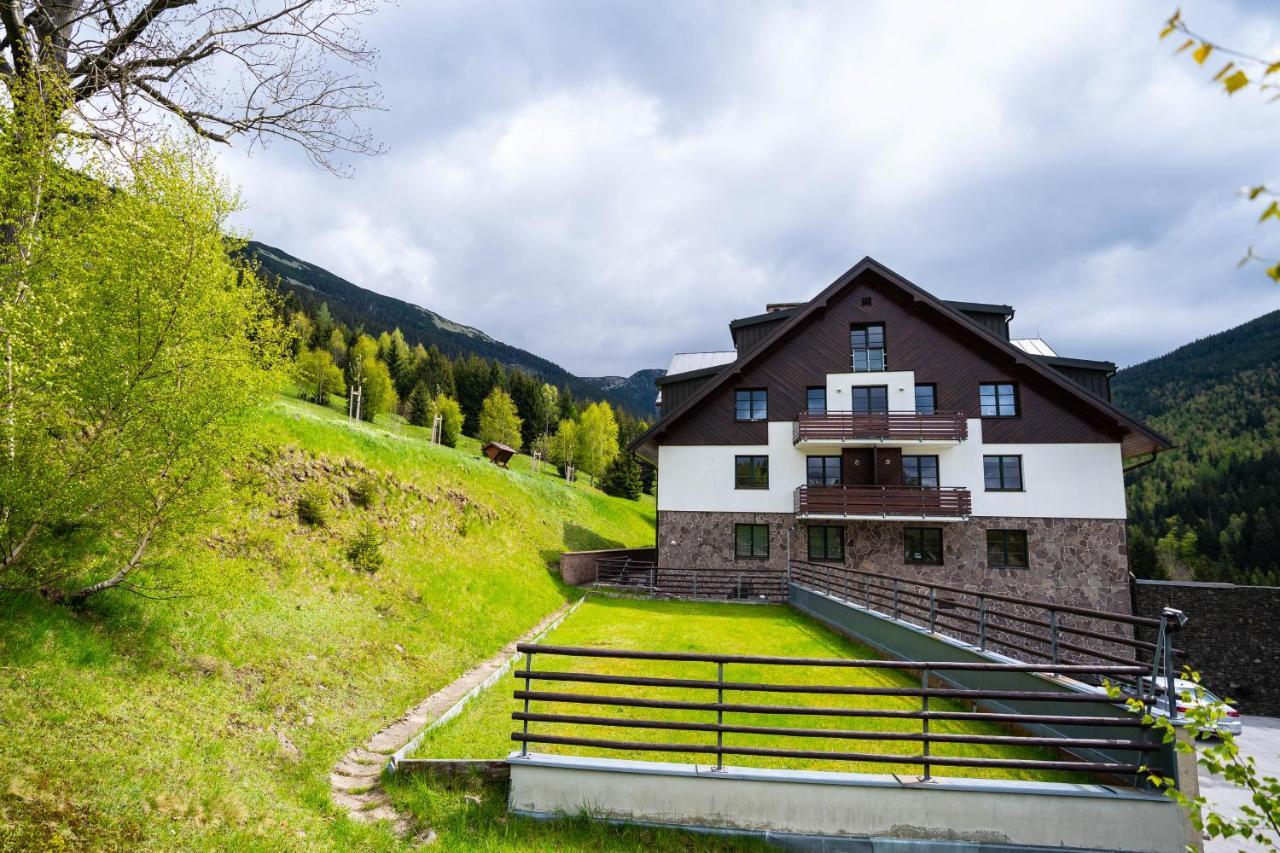 Apartmán Svatý Petr Špindlerŭv Mlýn Esterno foto